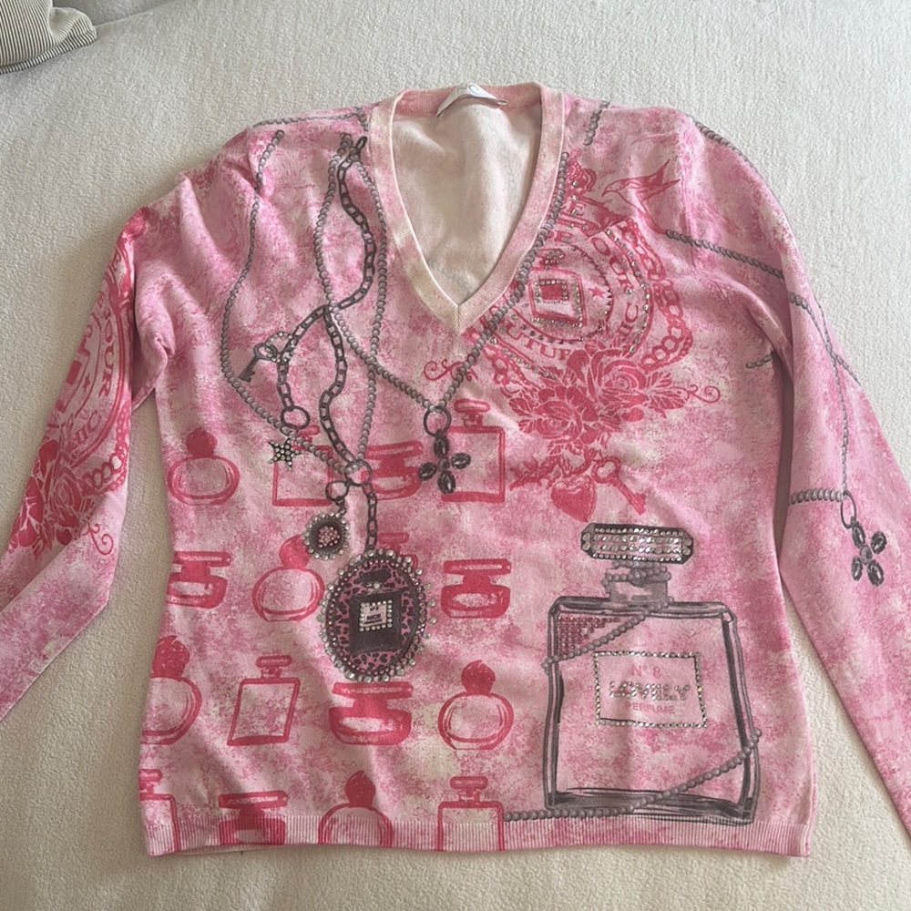 Pink Graphic Women's Sweater
